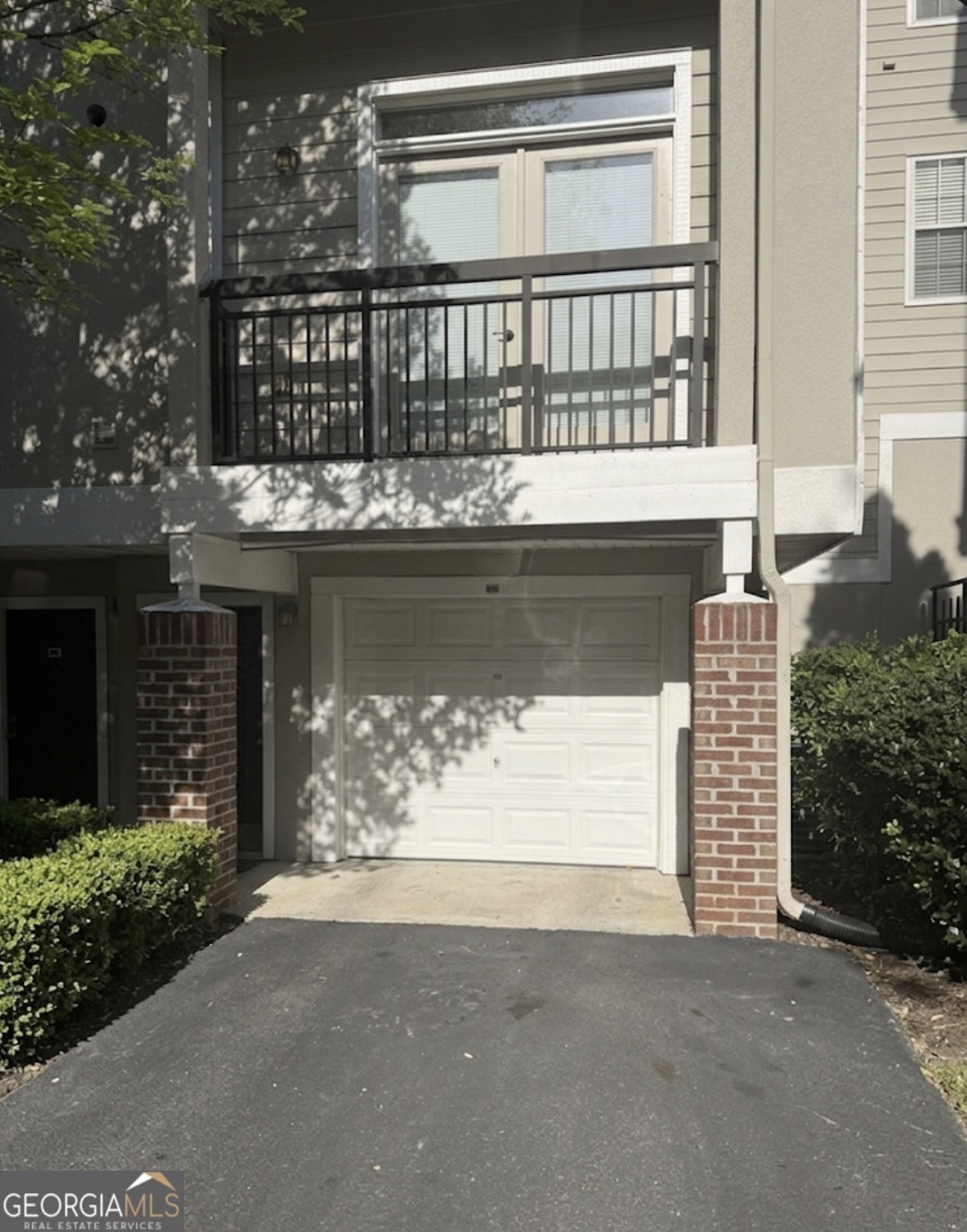 4254 River Green Drive Nw Apt 612 Property Photo 1