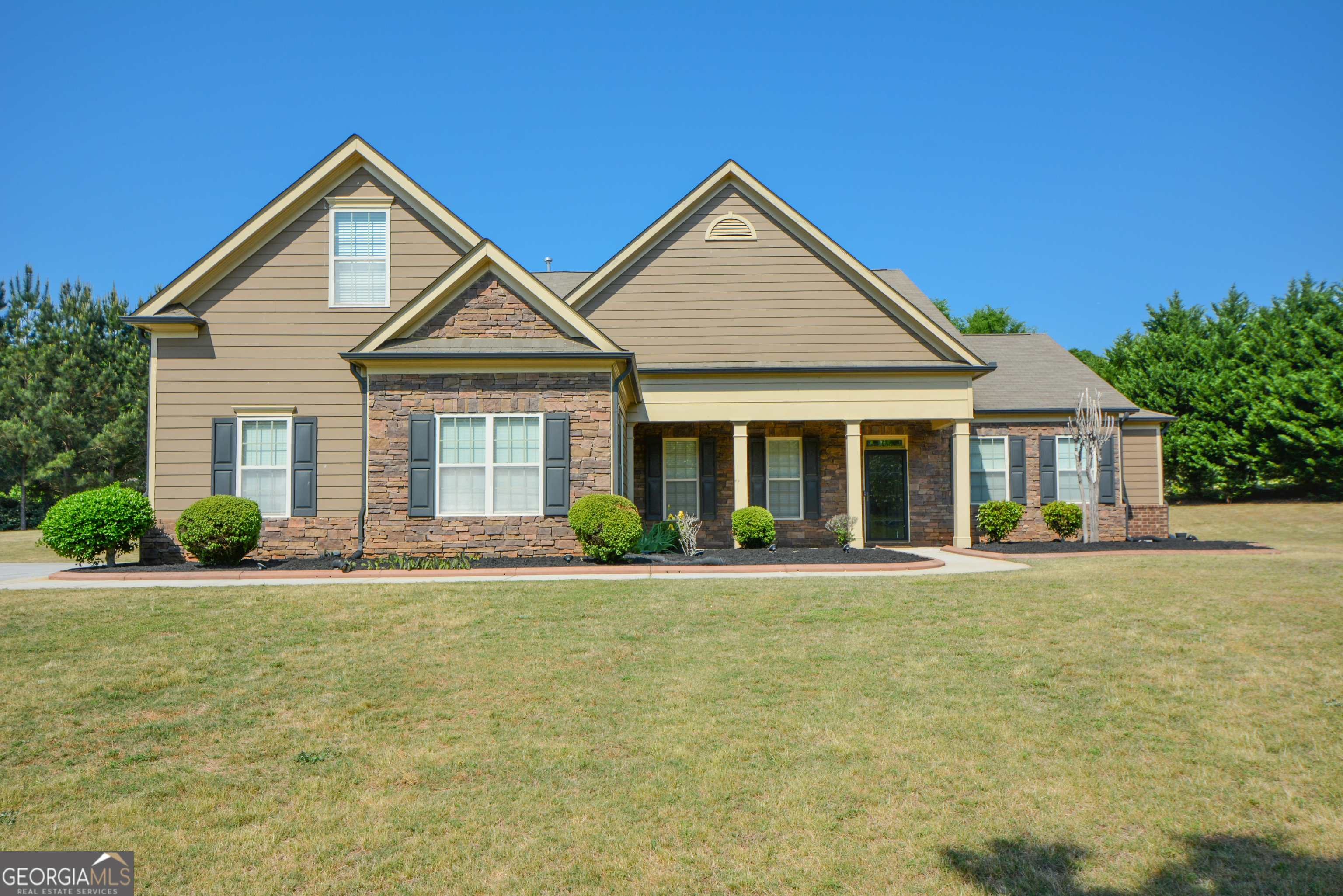 125 Haddonstone Drive