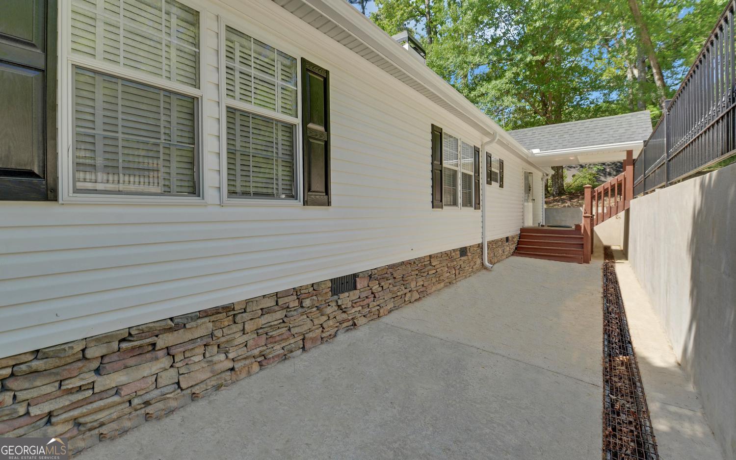 123 Ridgemore Circle Property Photo 32