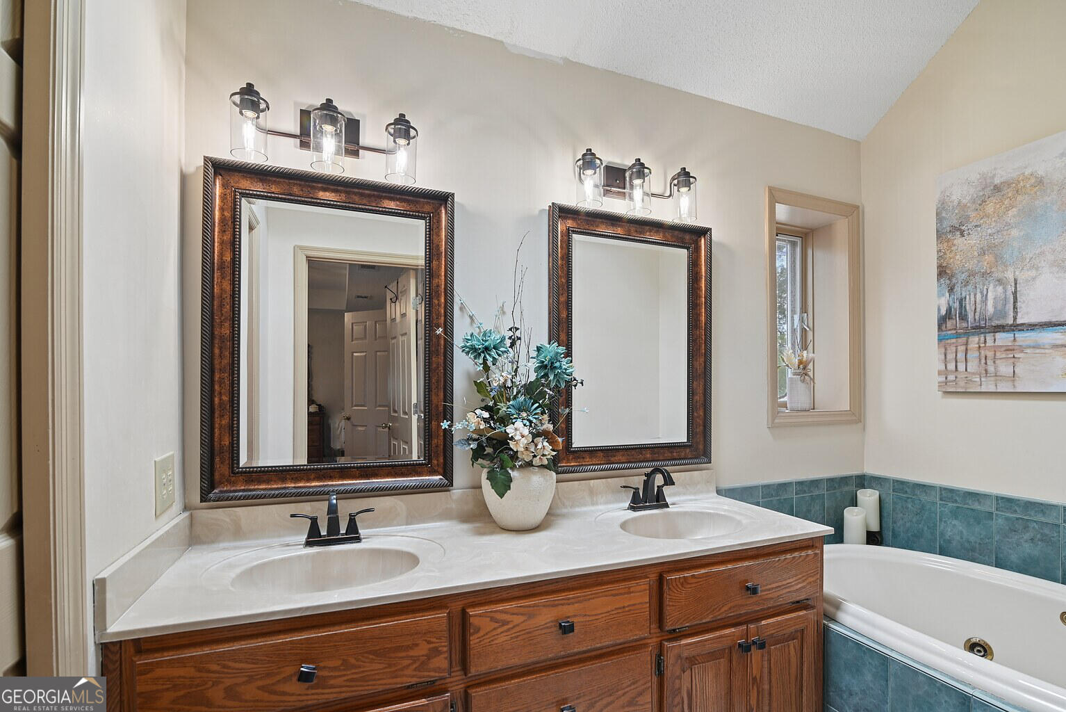 3101 Ash Drive Property Photo 14
