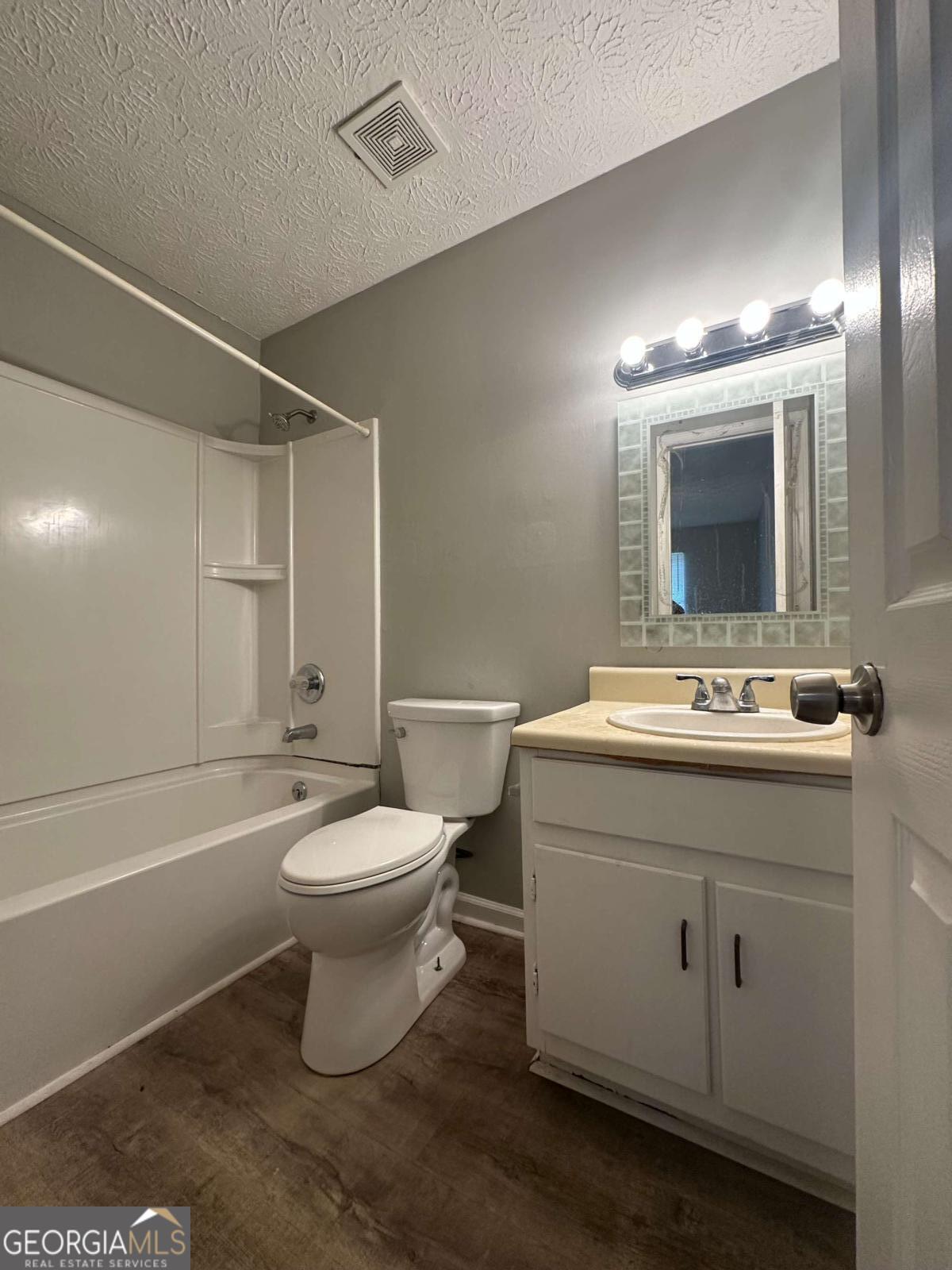 358 Pin Oak Court Sw Property Photo 13