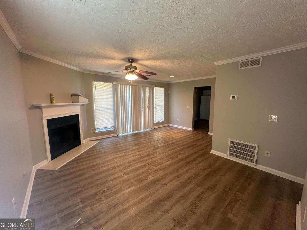 358 Pin Oak Court Sw Property Photo 15