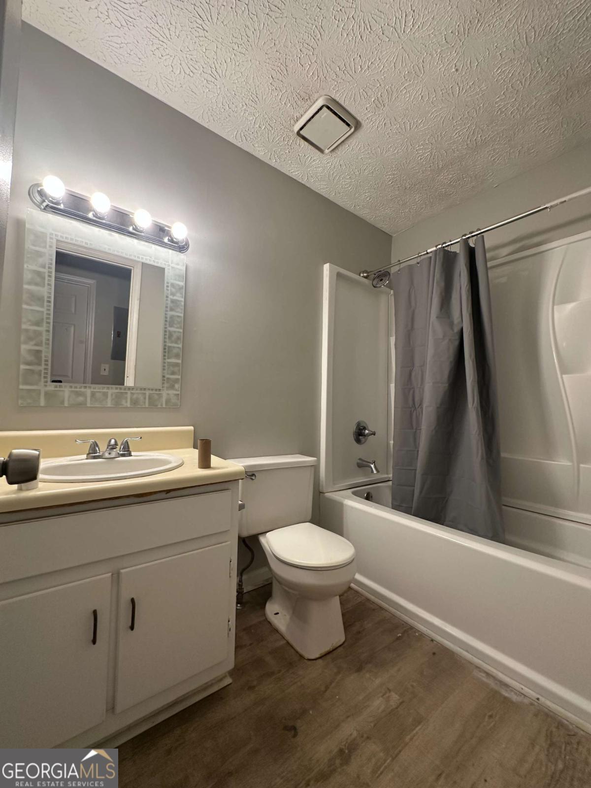 358 Pin Oak Court Sw Property Photo 18