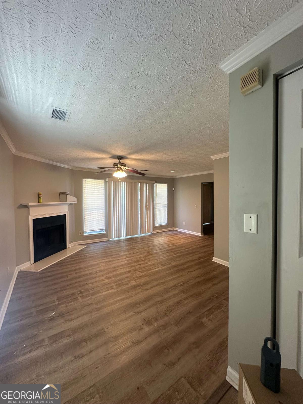 358 Pin Oak Court Sw Property Photo 22