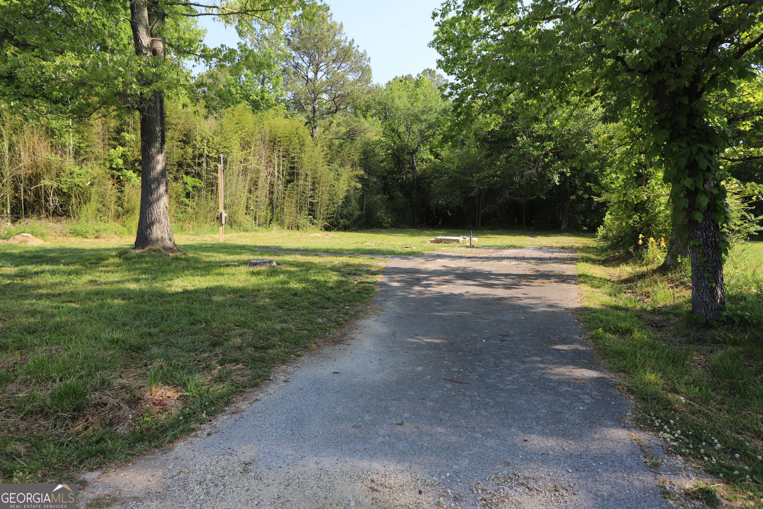 502 Hair Lake Road Property Photo 5