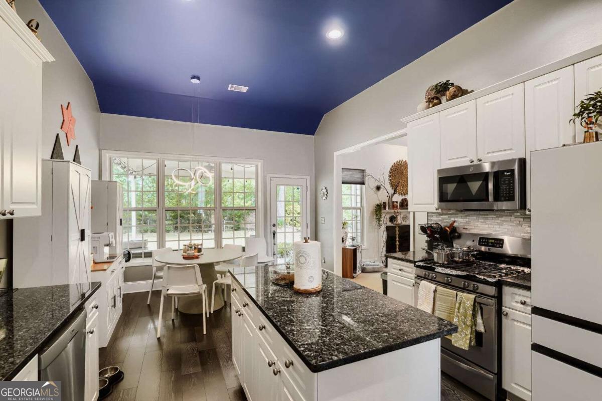 3000 Barimore Place Property Photo 11