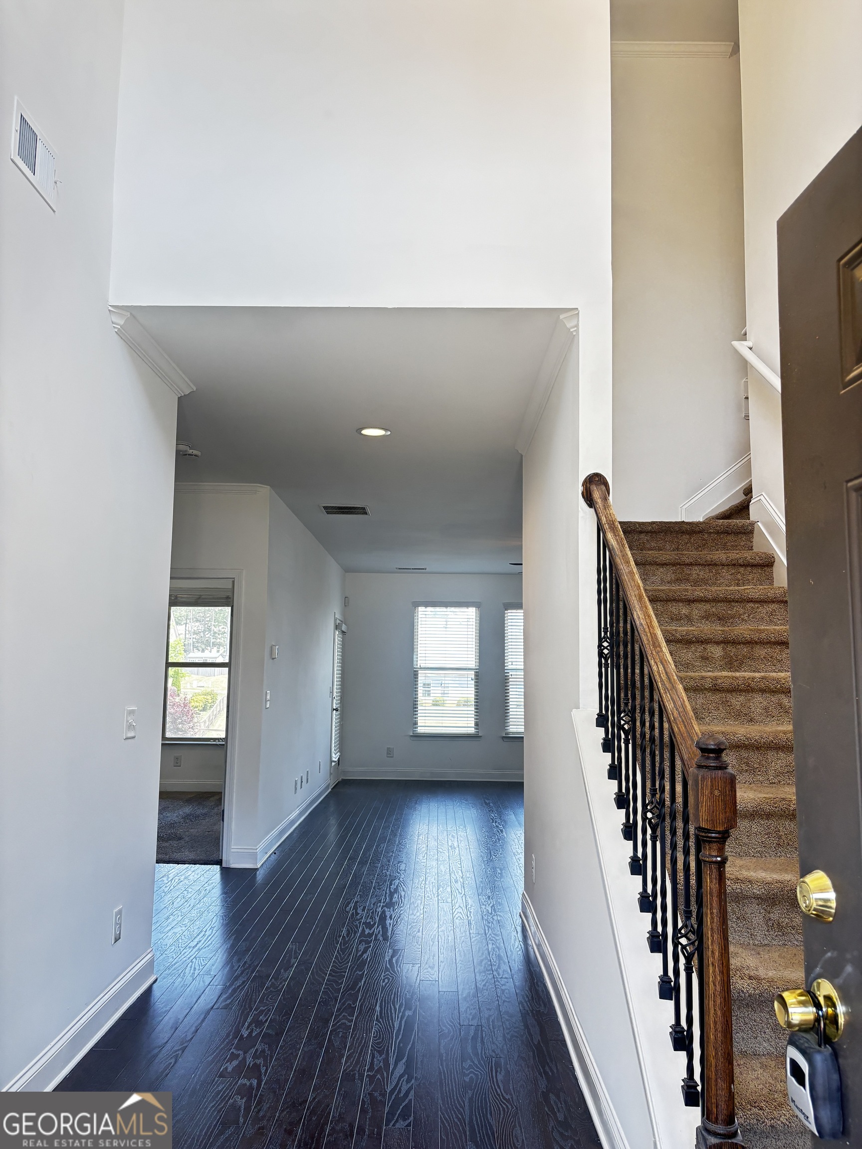 1915 Highland Creek Drive Property Photo 13