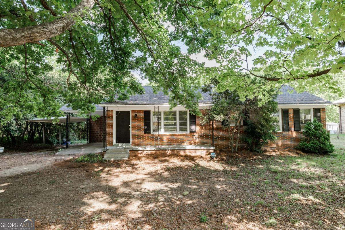 170 Jefferson River Road Property Photo 1