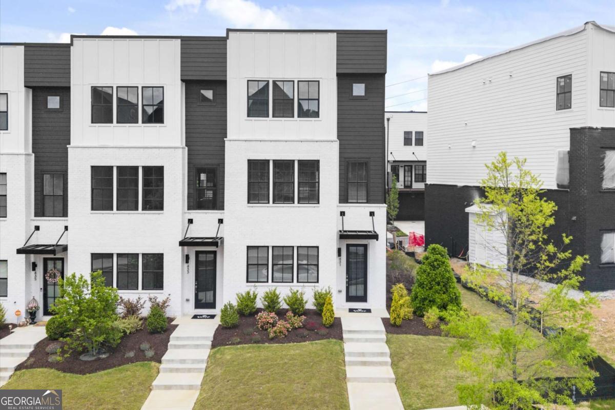 431 Mezzo Lane # 84 Property Photo 1