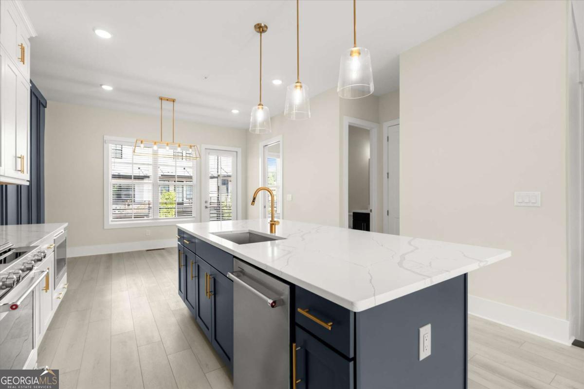 431 Mezzo Lane # 84 Property Photo 11