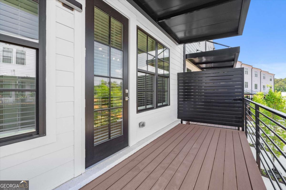 431 Mezzo Lane # 84 Property Photo 17