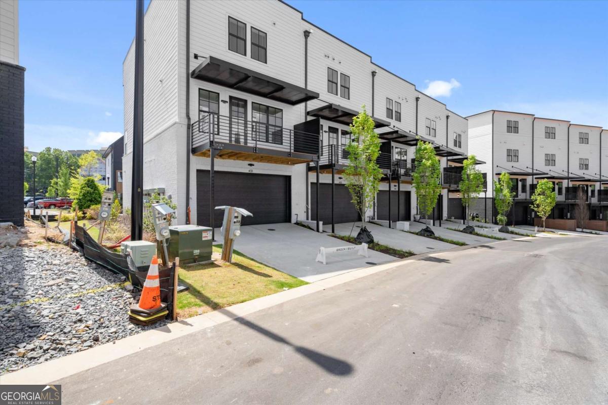 431 Mezzo Lane # 84 Property Photo 41