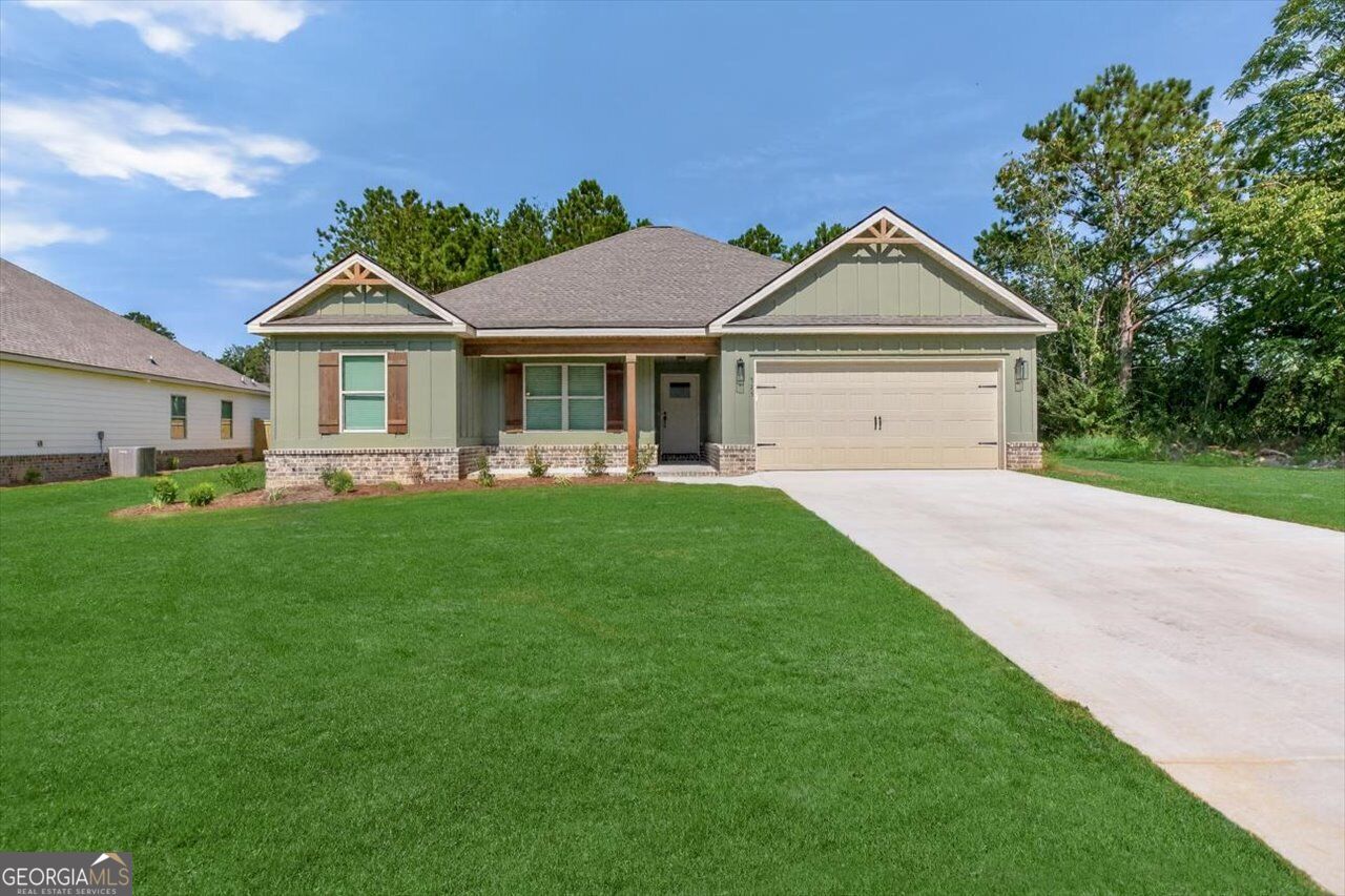 525 New Hope Drive Property Photo 1