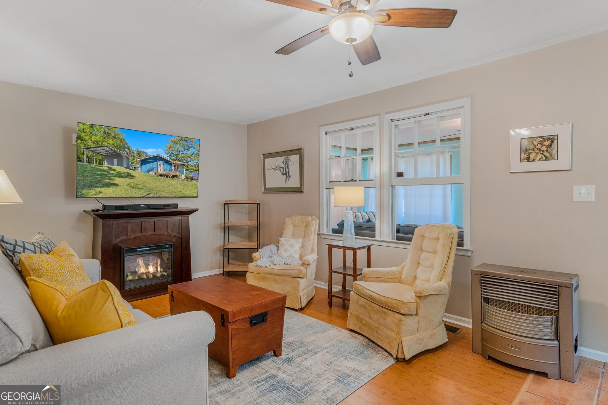 136 Yancey Road Property Photo 16