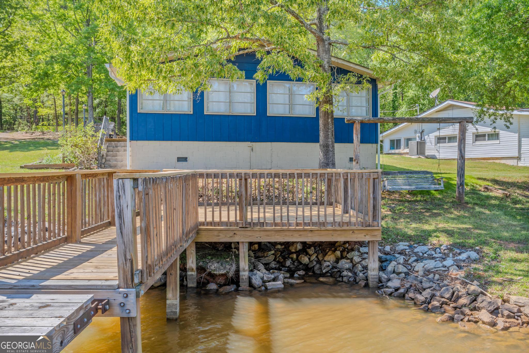 136 Yancey Road Property Photo 30