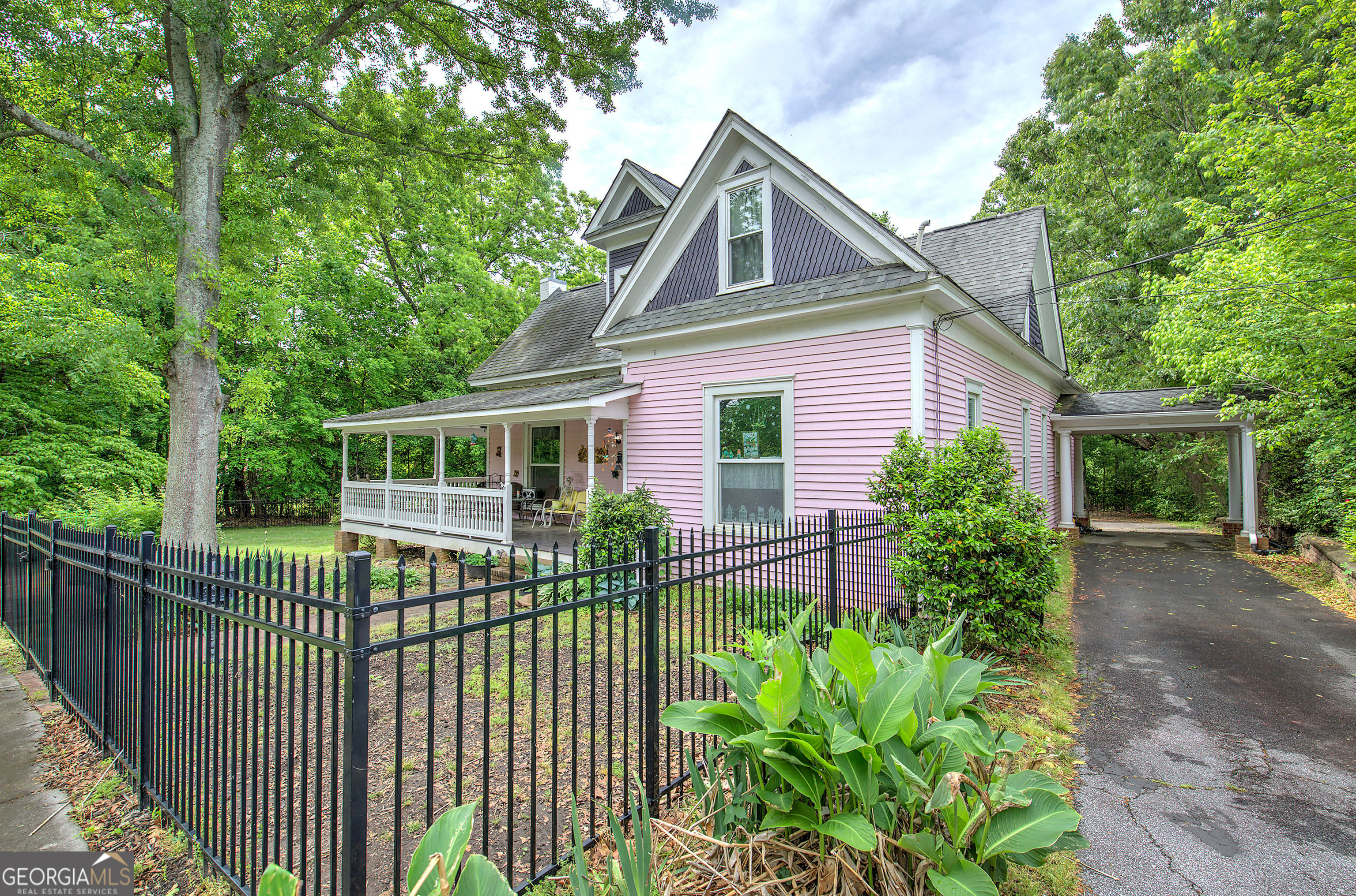 167 Carrollton Street Property Photo 3