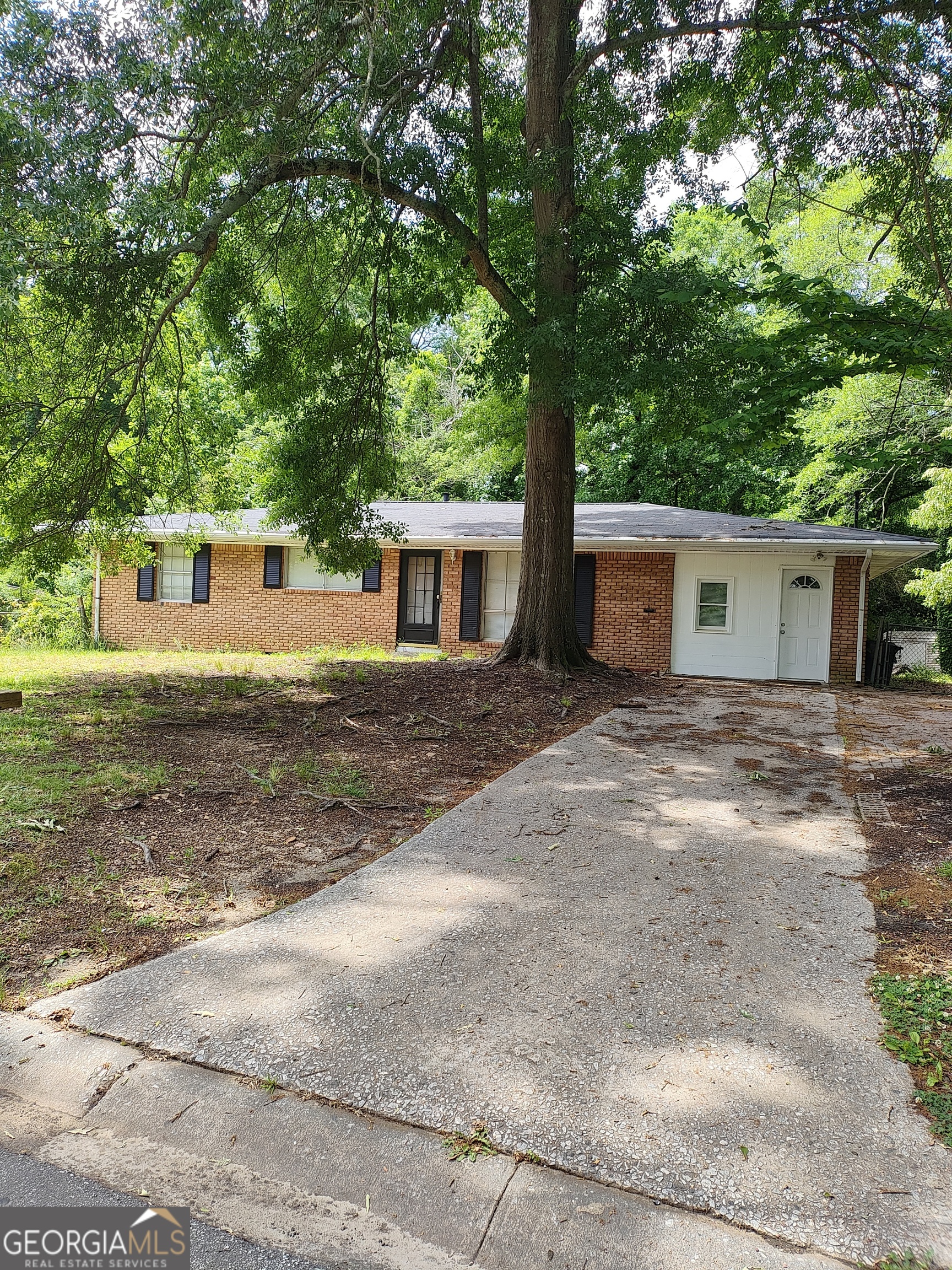 7327 Howard Circle Property Photo 1