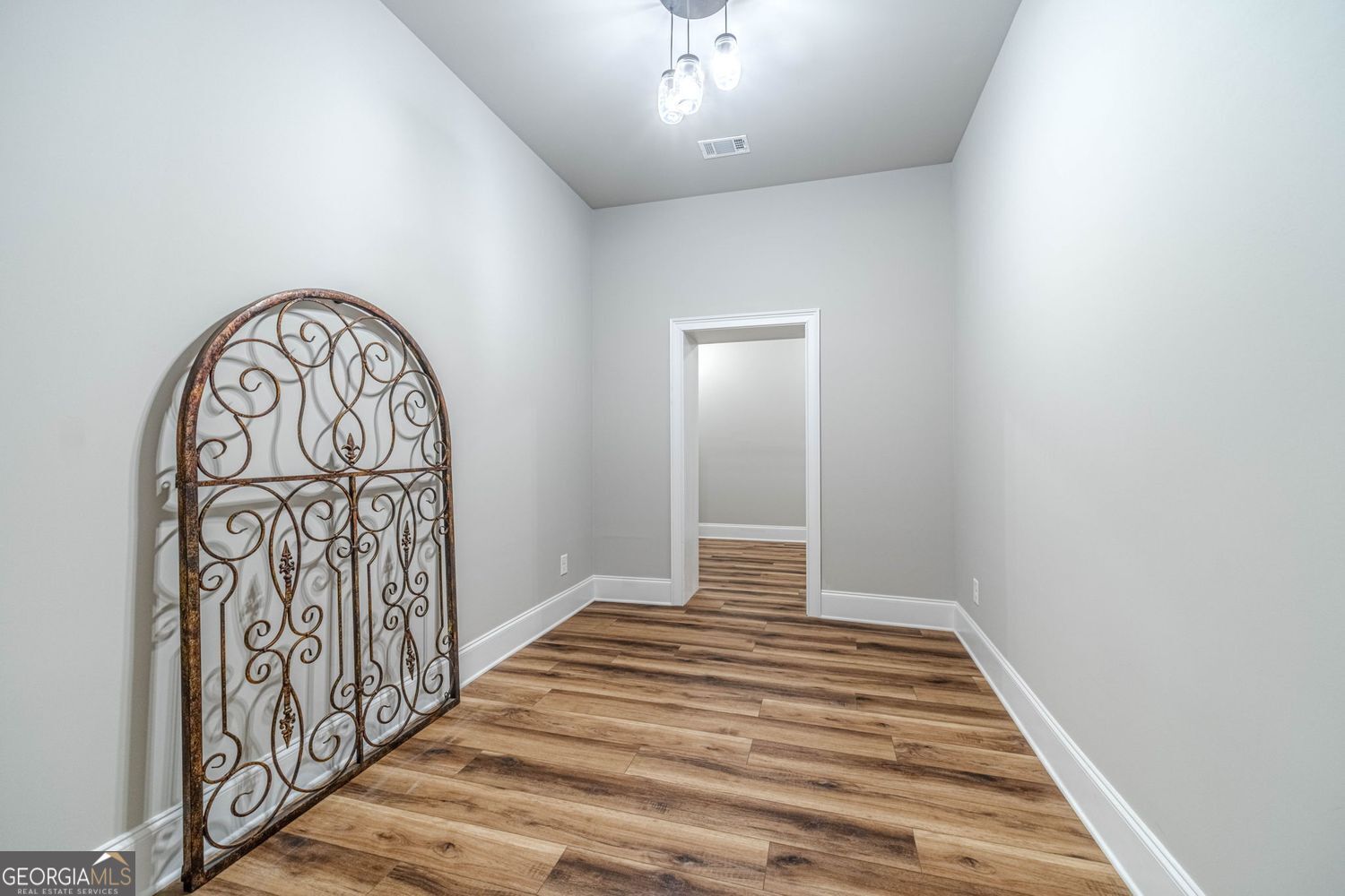 2124 Stonegate Way Property Photo 43