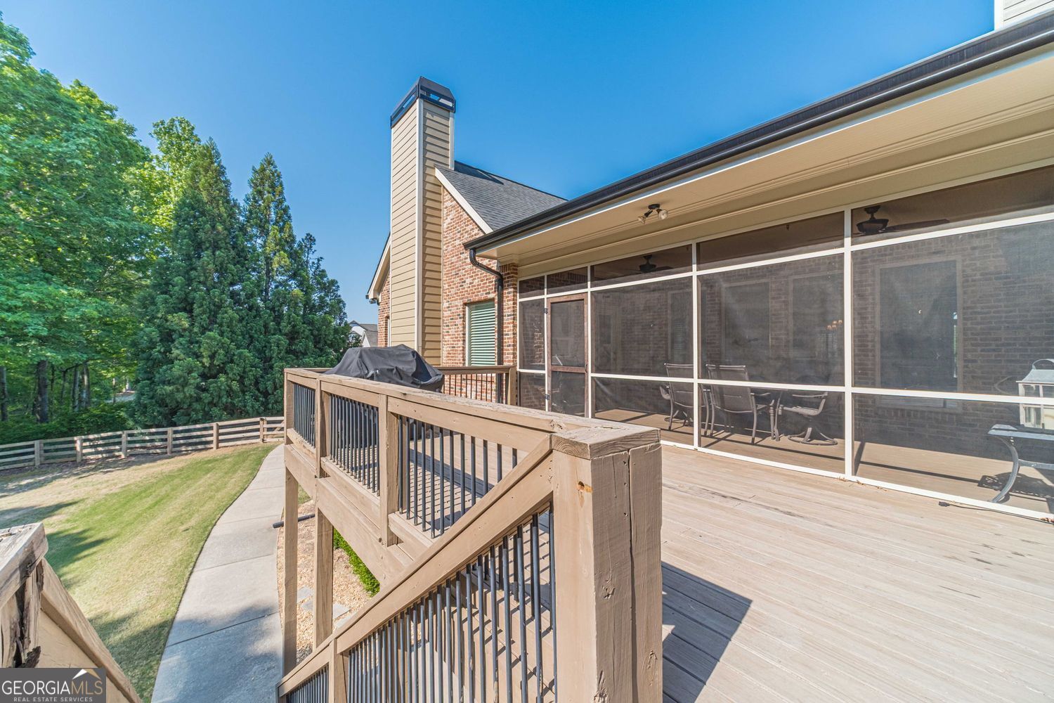 2124 Stonegate Way Property Photo 48