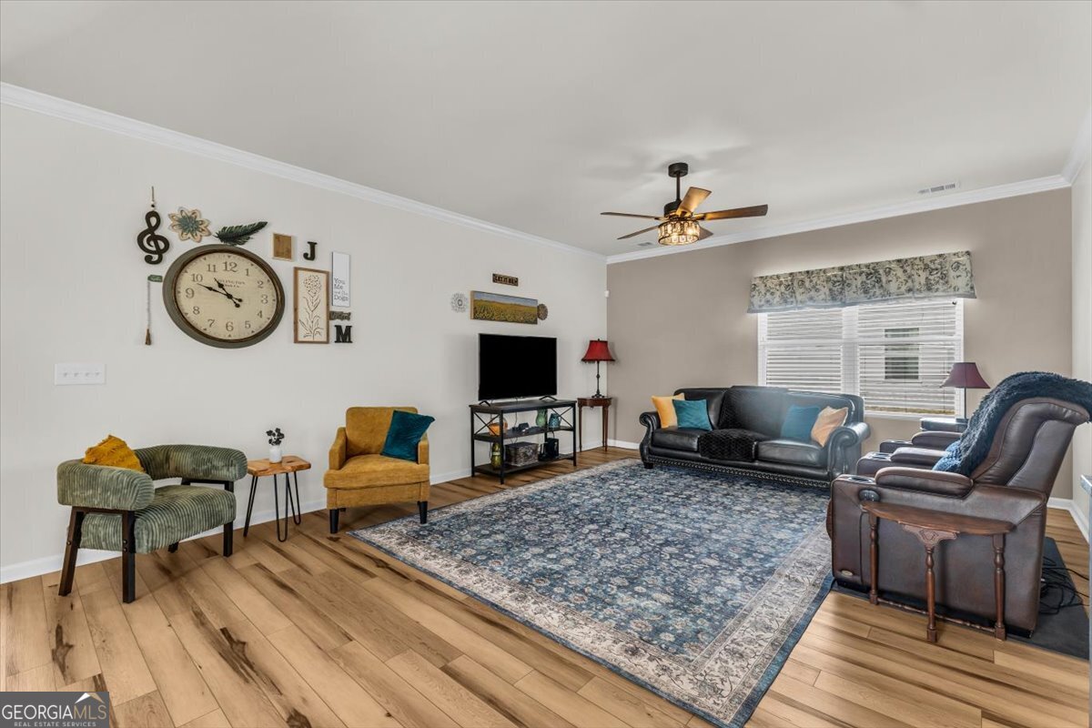 2 Crestview Circle Property Photo 8