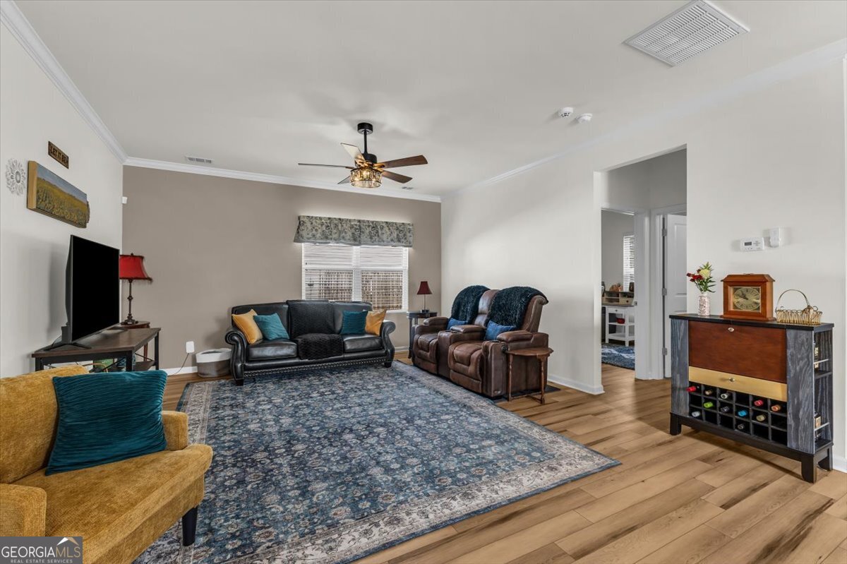 2 Crestview Circle Property Photo 10