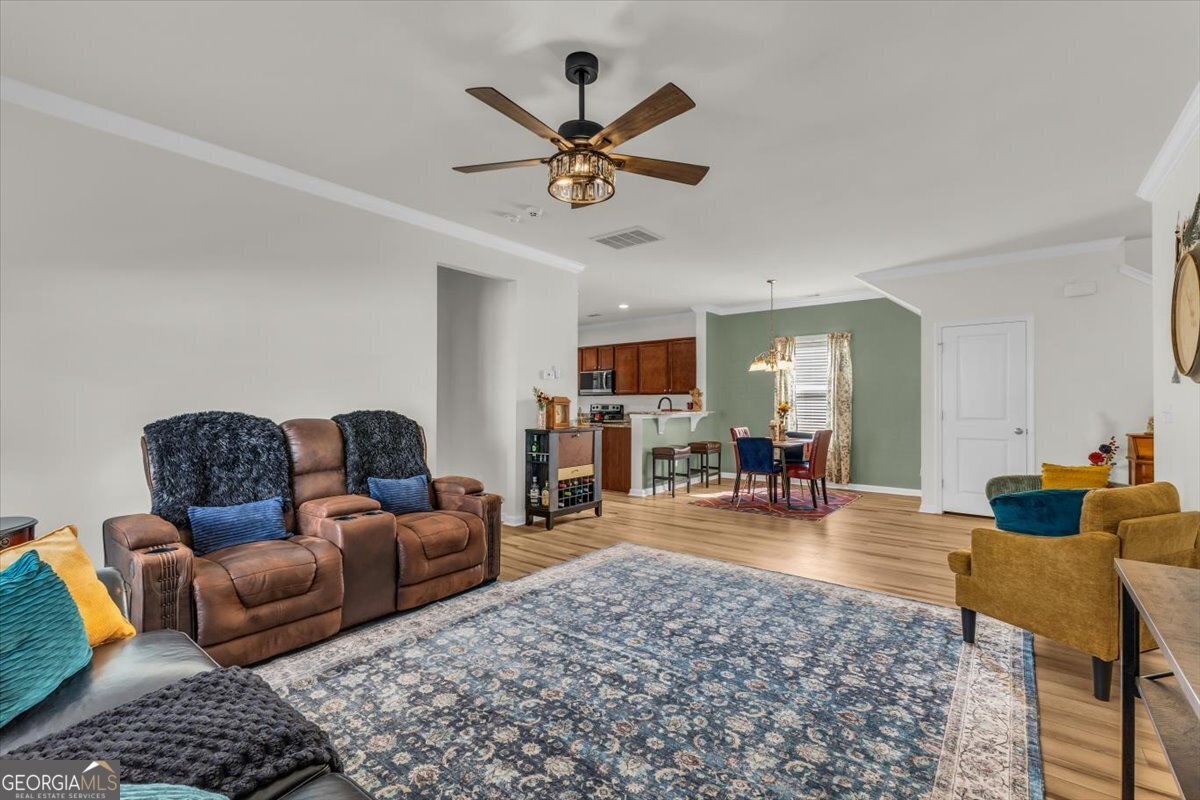 2 Crestview Circle Property Photo 21
