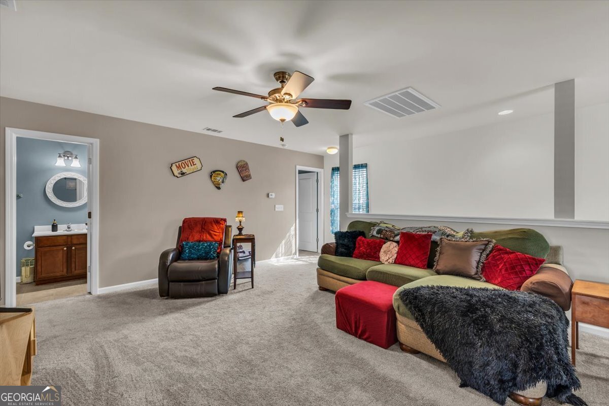 2 Crestview Circle Property Photo 23