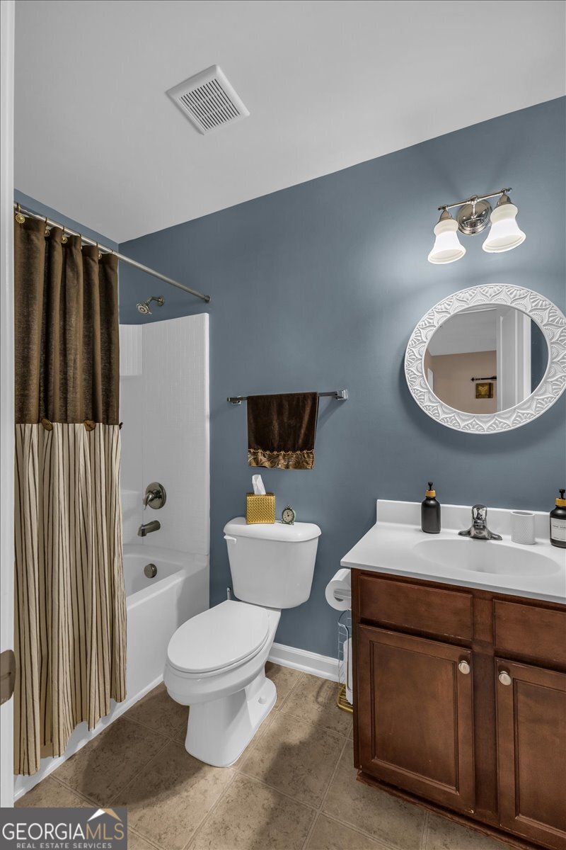 2 Crestview Circle Property Photo 37