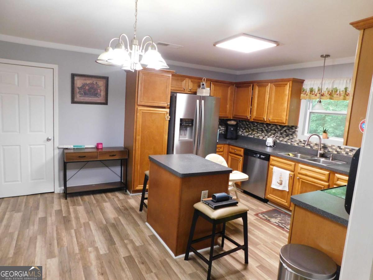 8805 Willow Creek Court Property Photo 12