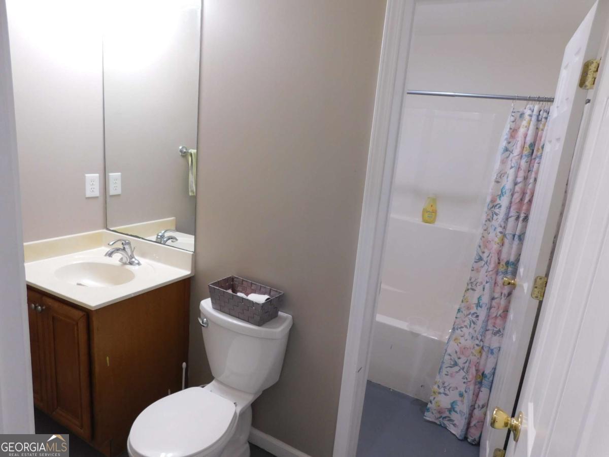 8805 Willow Creek Court Property Photo 22