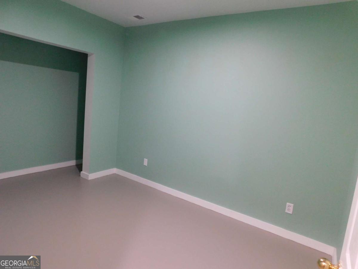 8805 Willow Creek Court Property Photo 24