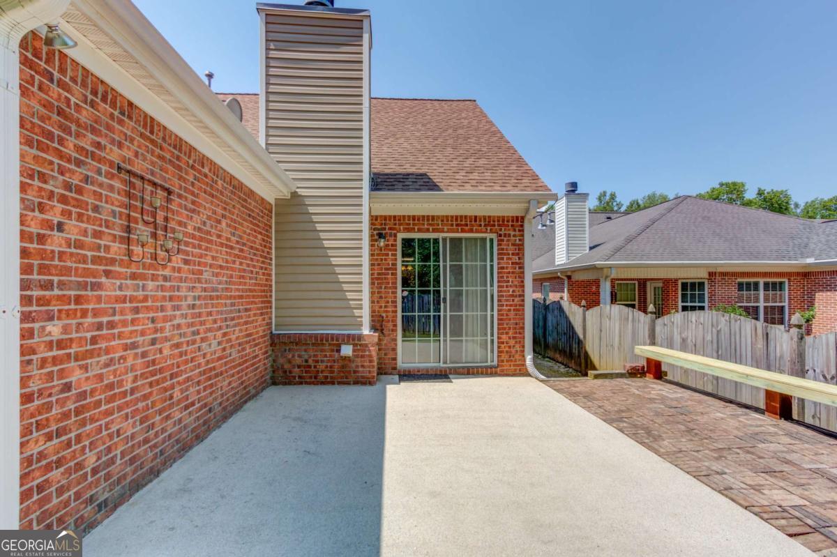 5614 Ashmoore Court Property Photo 30