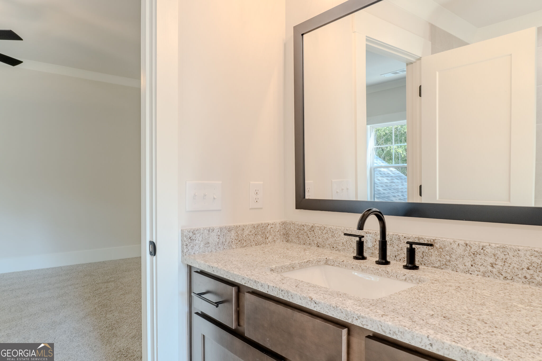 70 Amelia Court Property Photo 41
