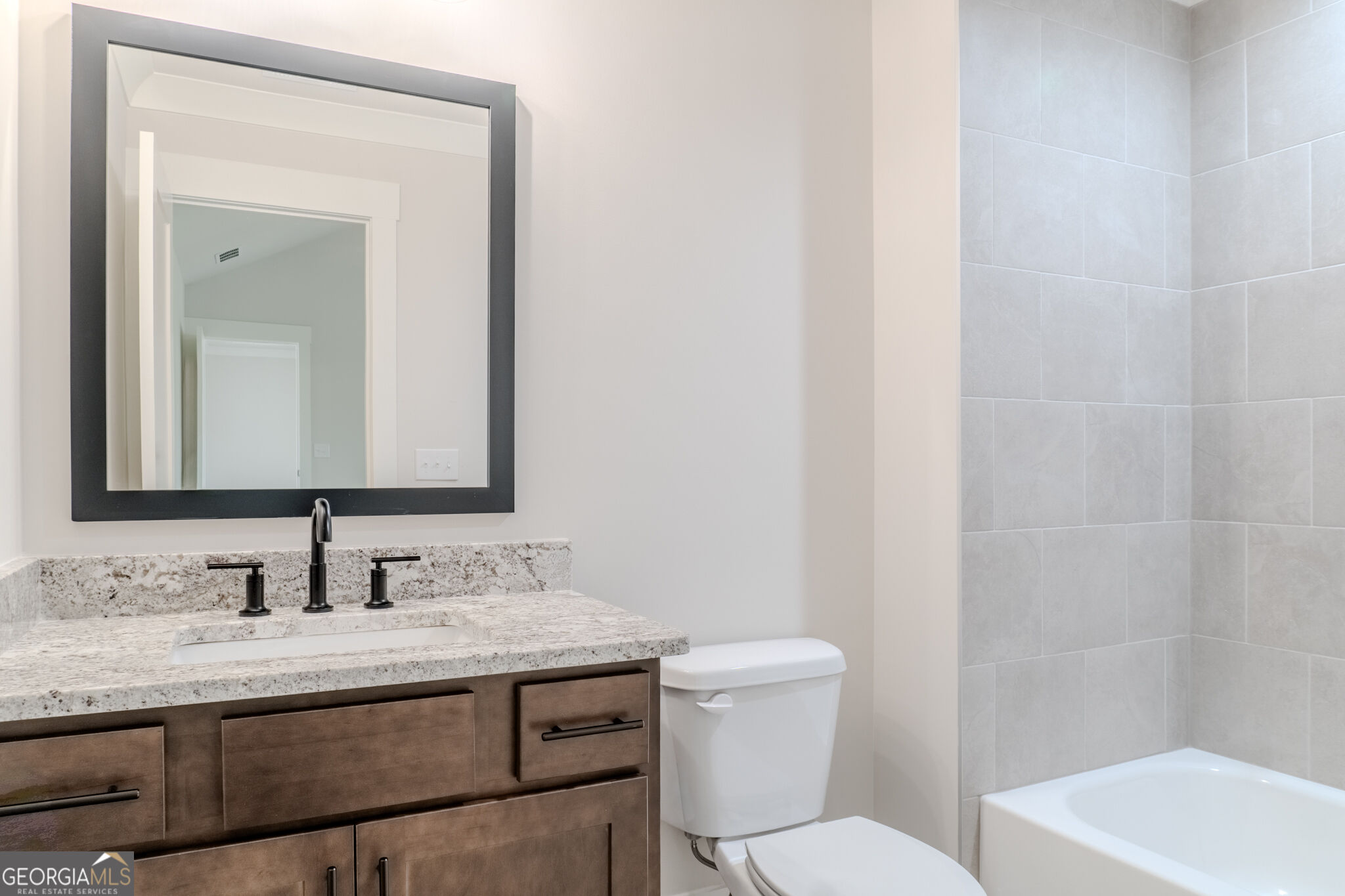 70 Amelia Court Property Photo 43