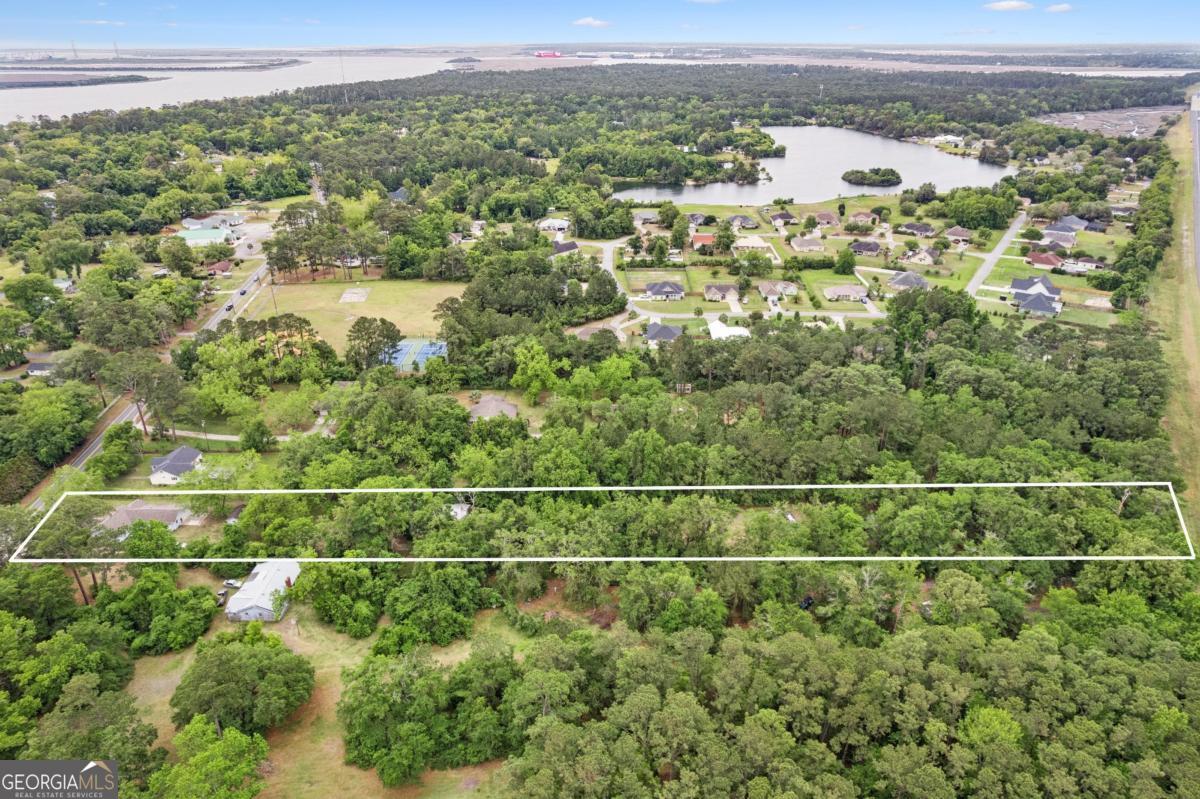 633 Blythe Island Drive Property Photo 3