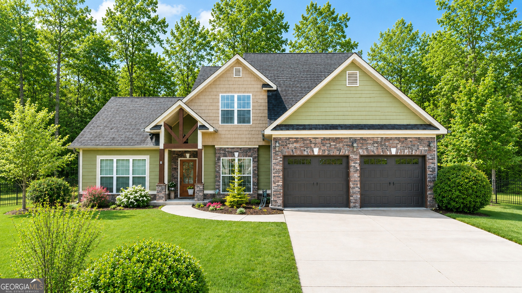 824 Vicki Circle Property Photo 1