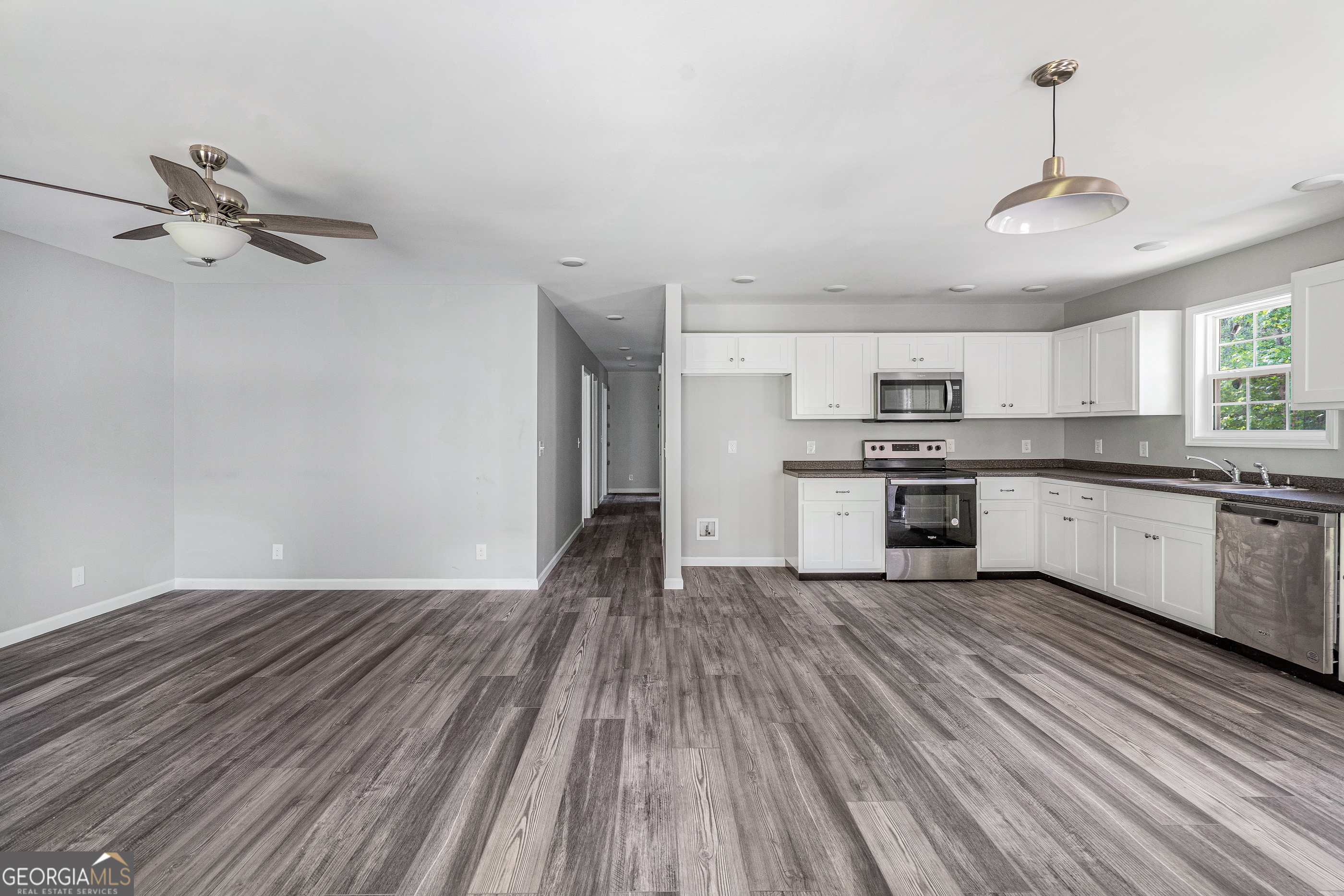 4280 Old Dixie Highway Se Property Photo 6