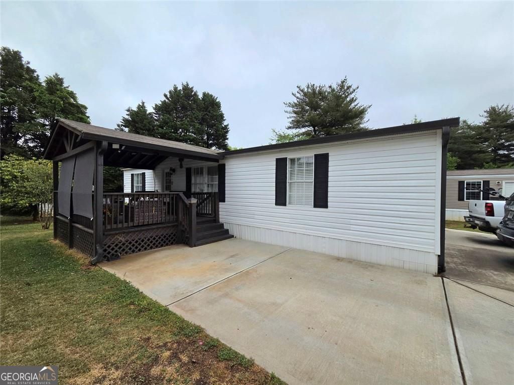 4855 Peachtree Drive Property Photo 2