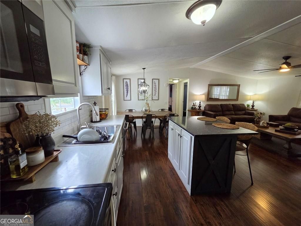 4855 Peachtree Drive Property Photo 13