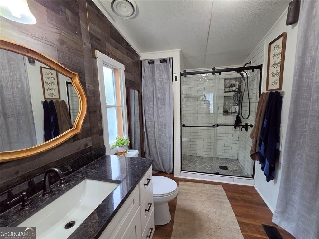 4855 Peachtree Drive Property Photo 15