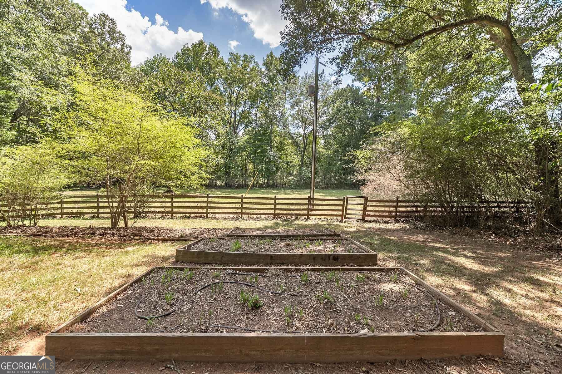 3154 Highway 155 N Property Photo 9