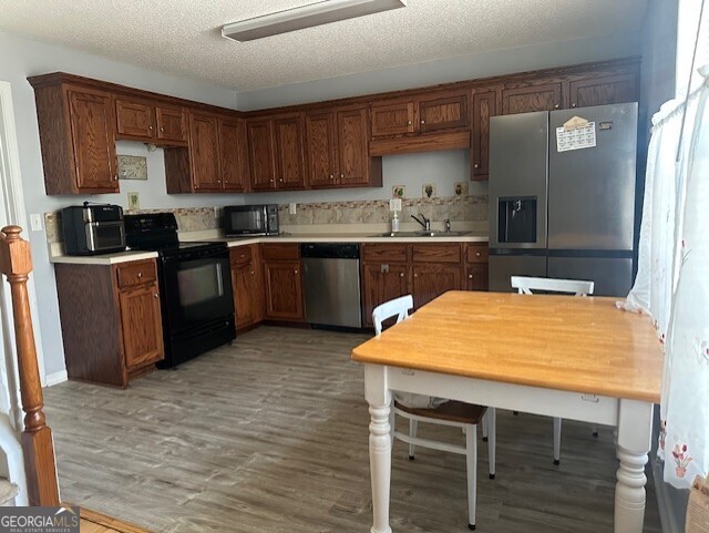 610 City Park Drive Property Photo 6
