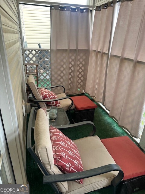 610 City Park Drive Property Photo 16
