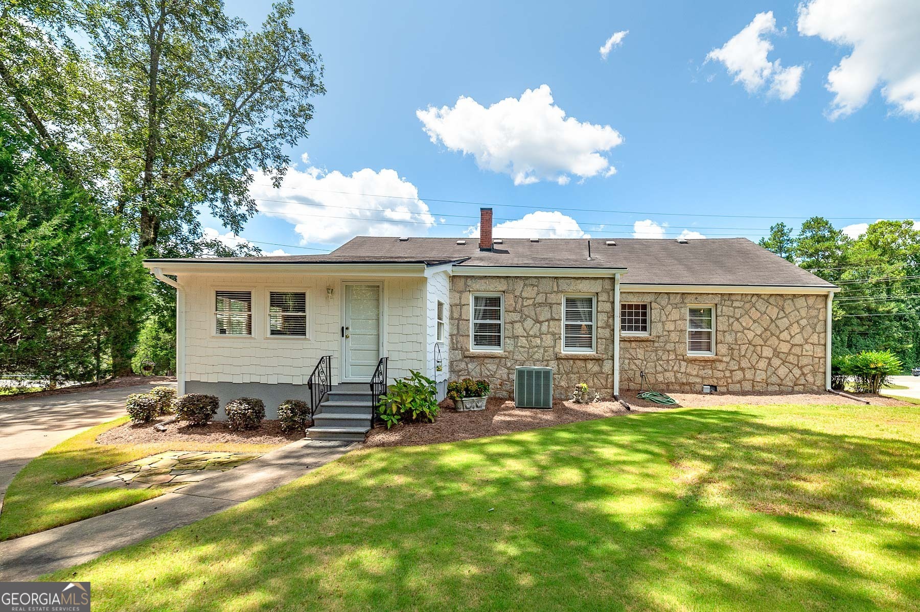 3112 Highway 155 N Property Photo 7