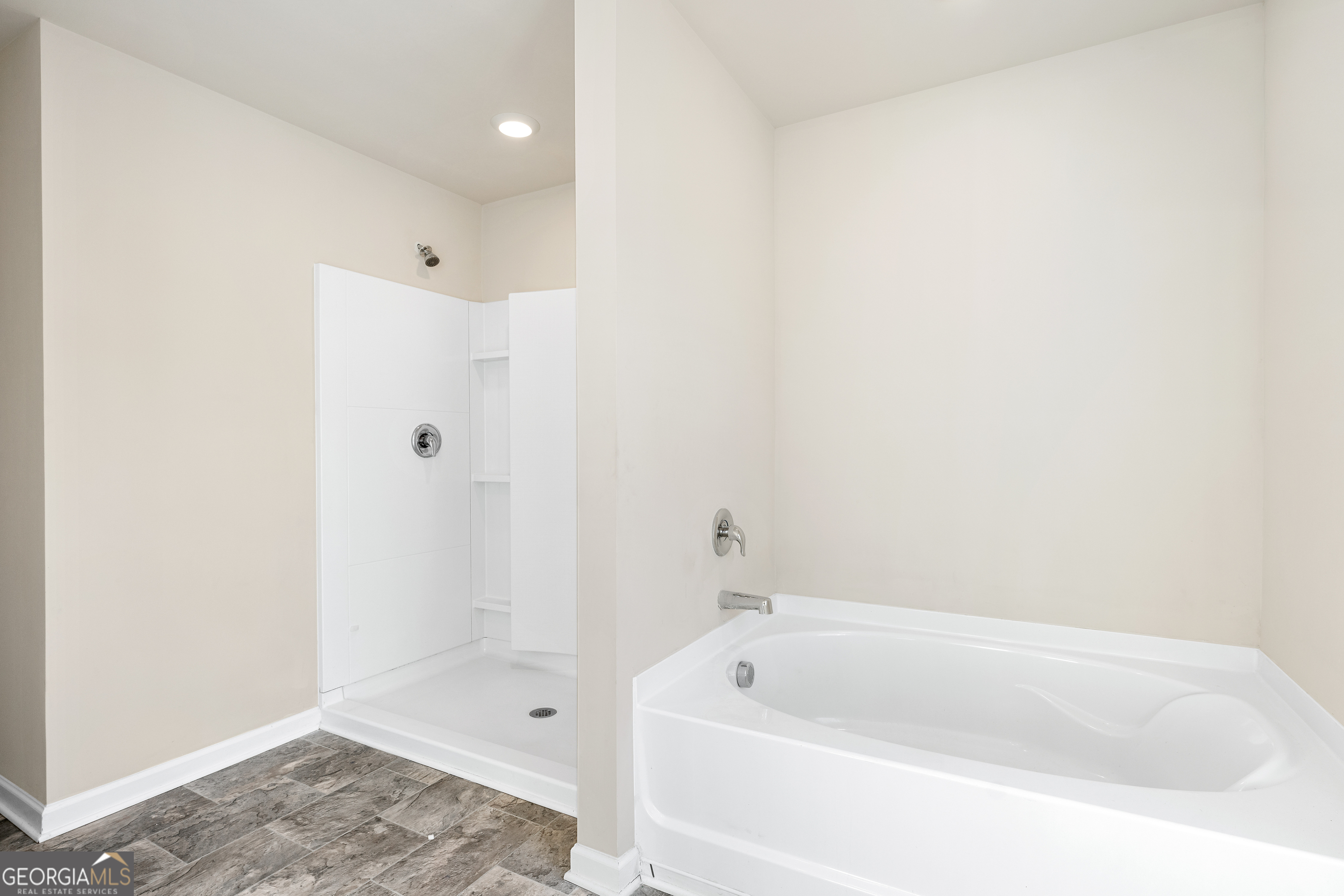 196 Embry Boulevard Property Photo 23