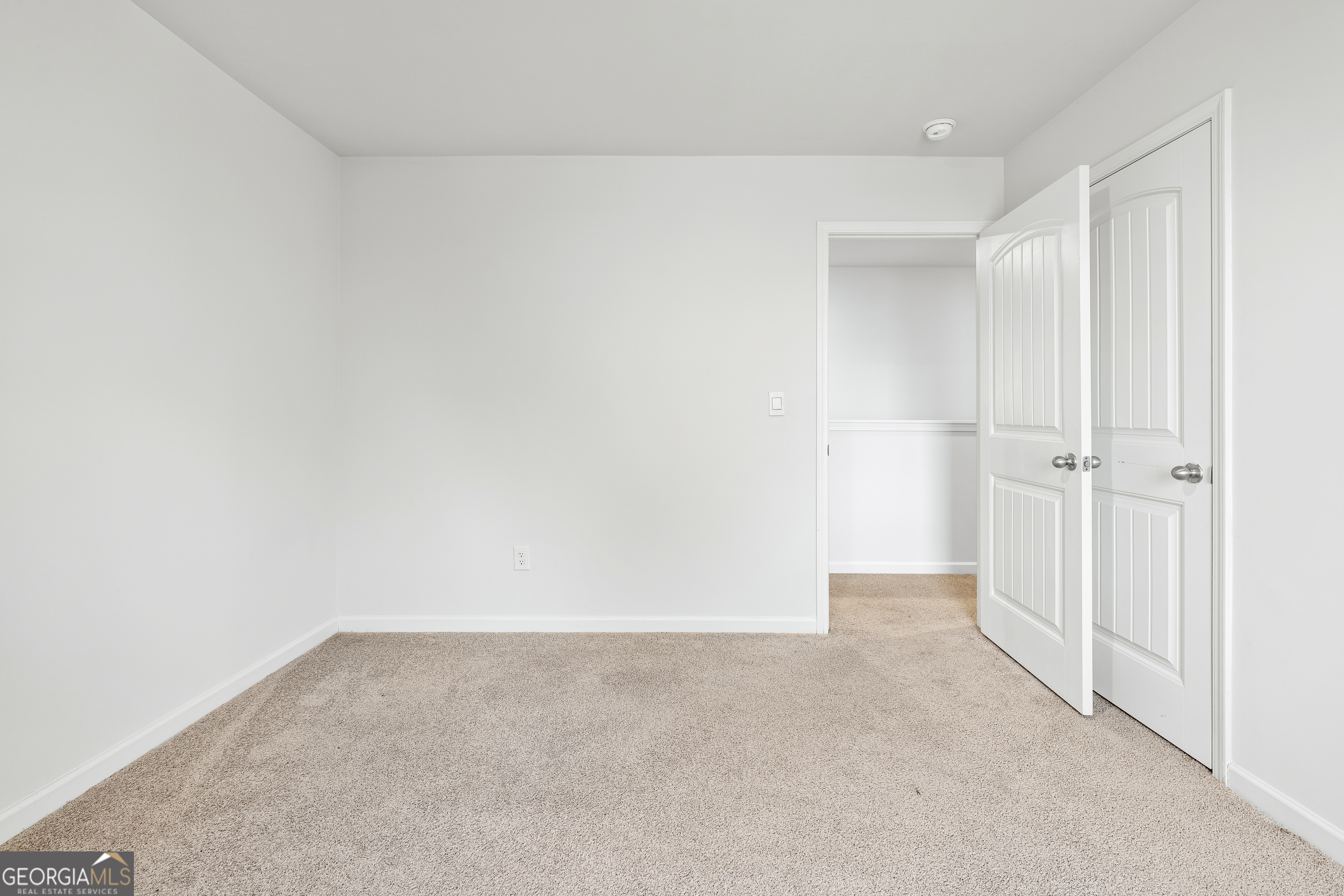 196 Embry Boulevard Property Photo 29