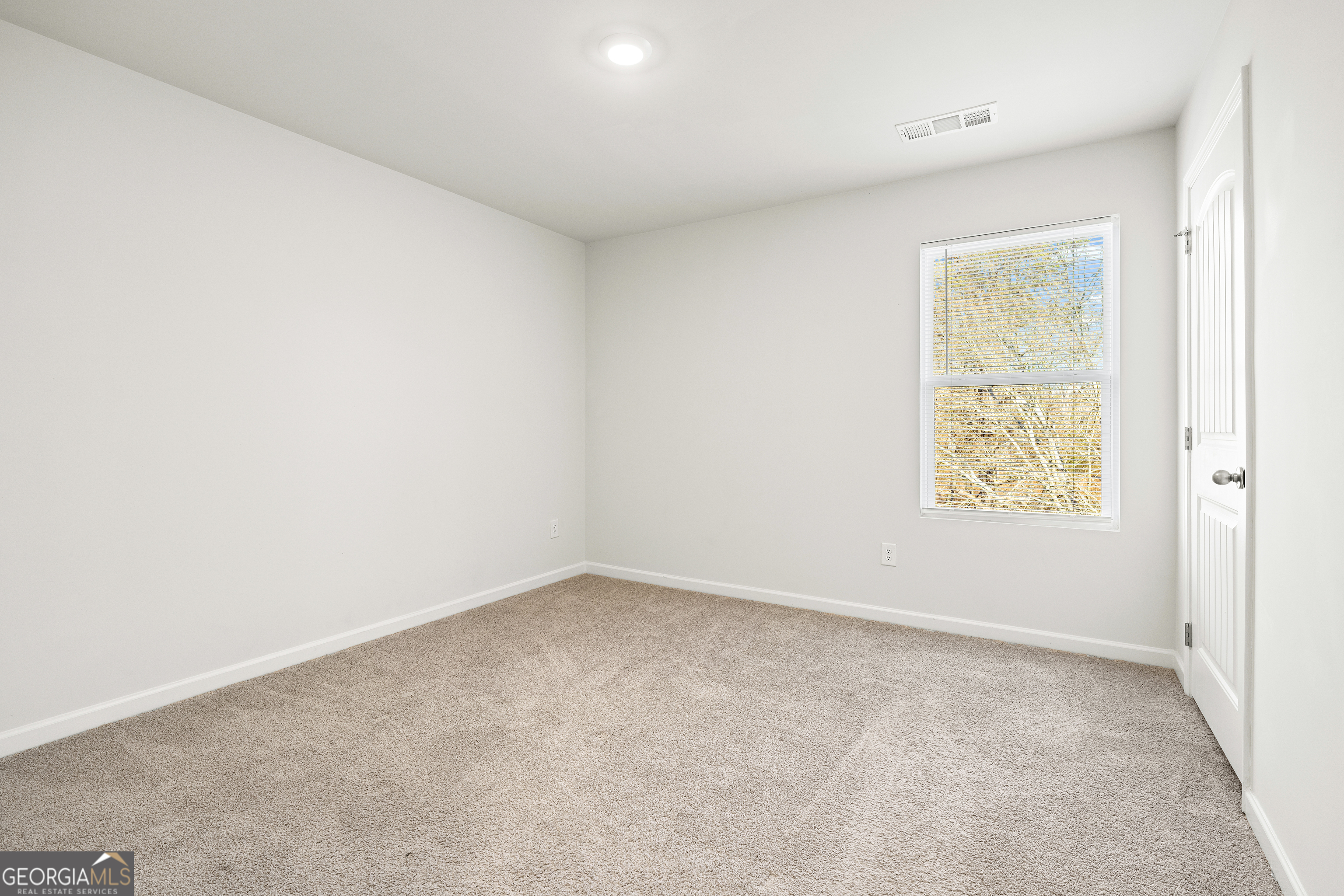 196 Embry Boulevard Property Photo 30