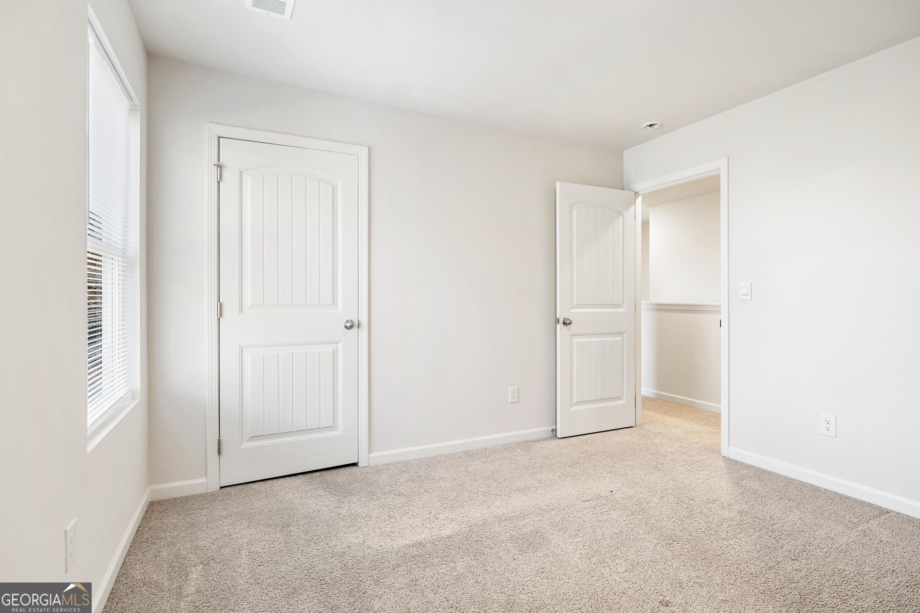 196 Embry Boulevard Property Photo 31