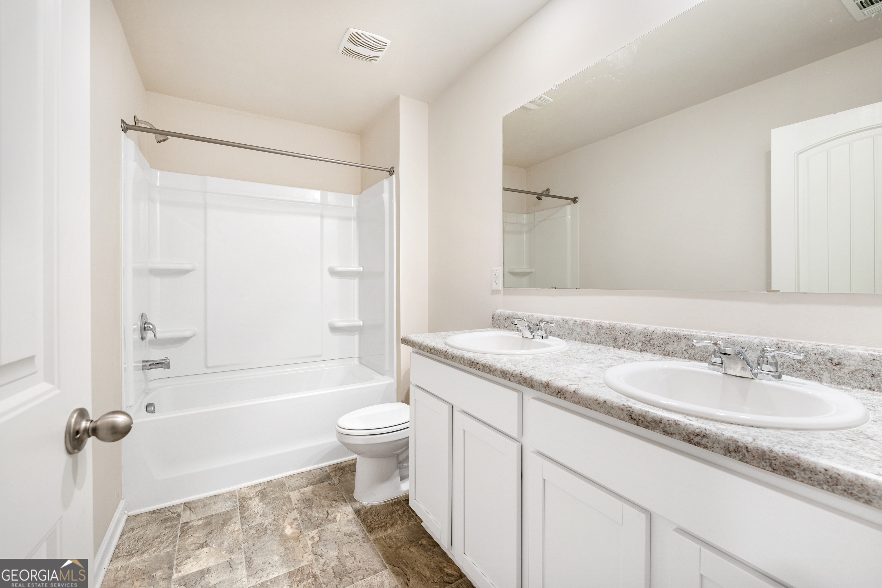 196 Embry Boulevard Property Photo 32