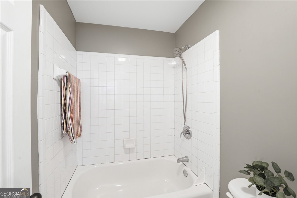 6415 E Hills Court Property Photo 19